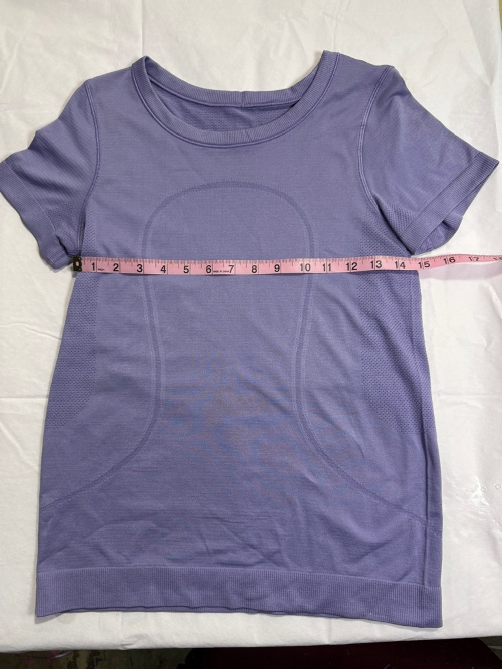 Lululemon Swiftly Tech Short Sleeve Breeze Relaxed Fit top